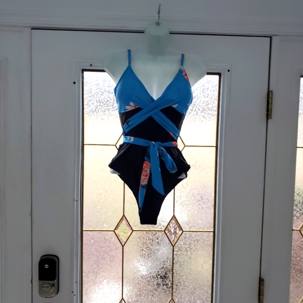 Women's swimwear